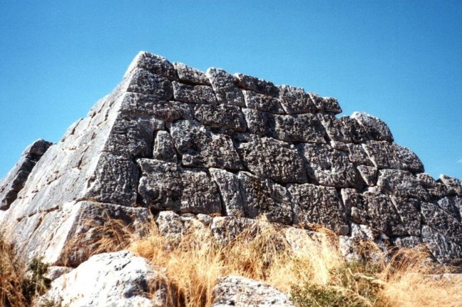 Οι μοναδικές πυραμίδες της Πελοποννήσου